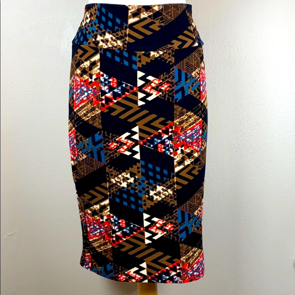 Lula Roe Patterned Stretchy Pencil Skirt